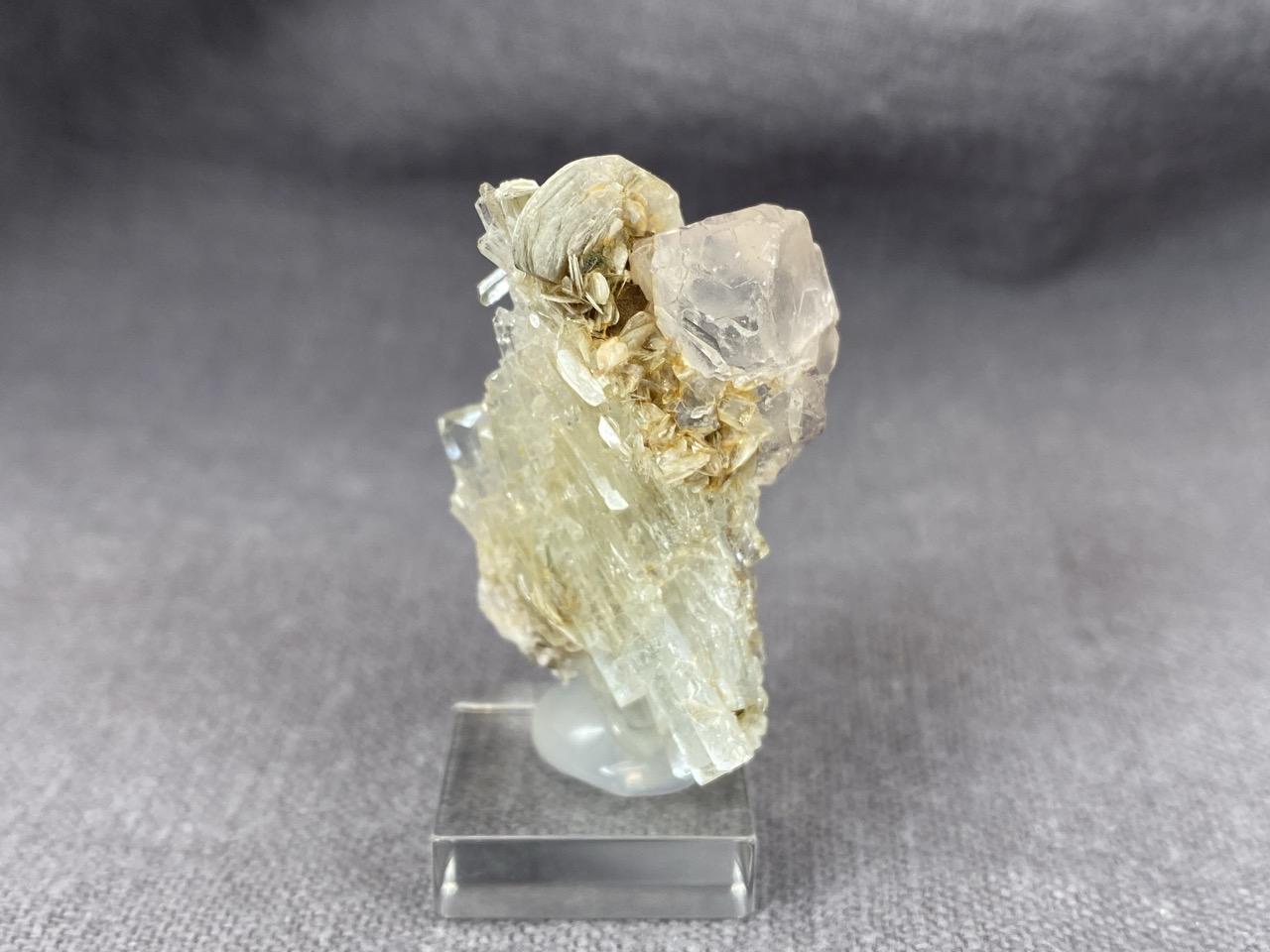 Fluorit, beryl