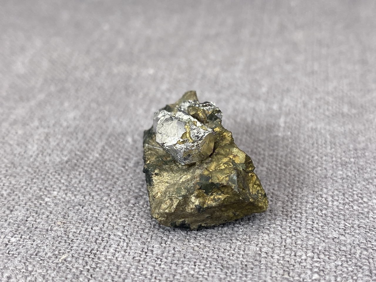 Sperrylit - Obrázek 6