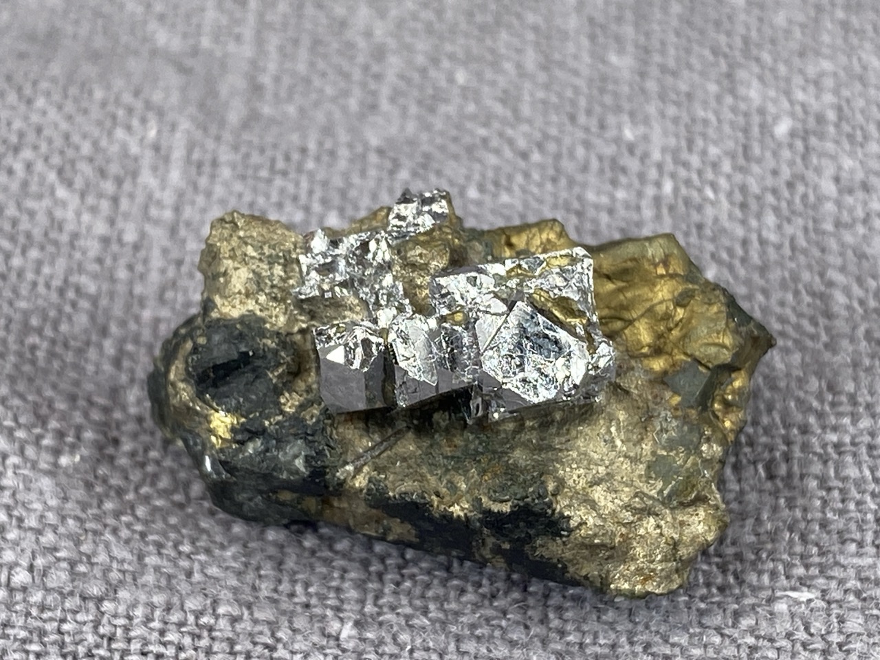 Sperrylit - Obrázek 12