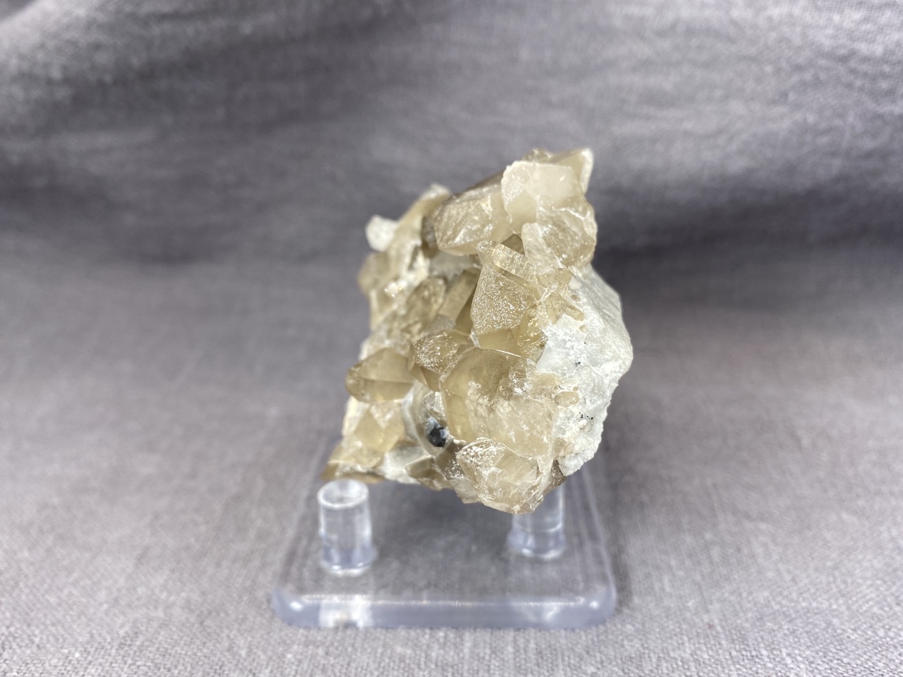 Fenakit, danburit, záhněda - Obrázek 3