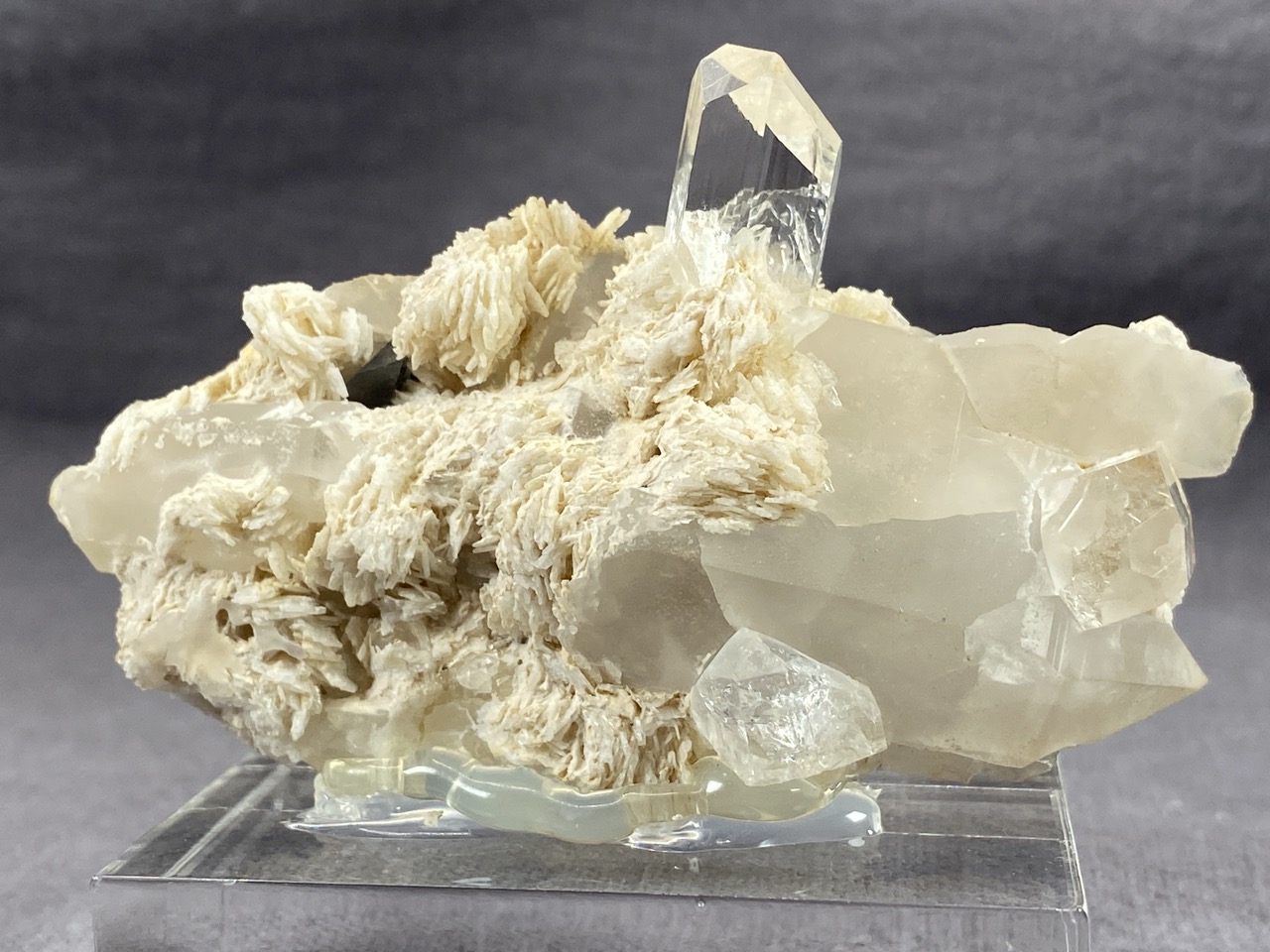 Topaz, křemen - Obrázek 14