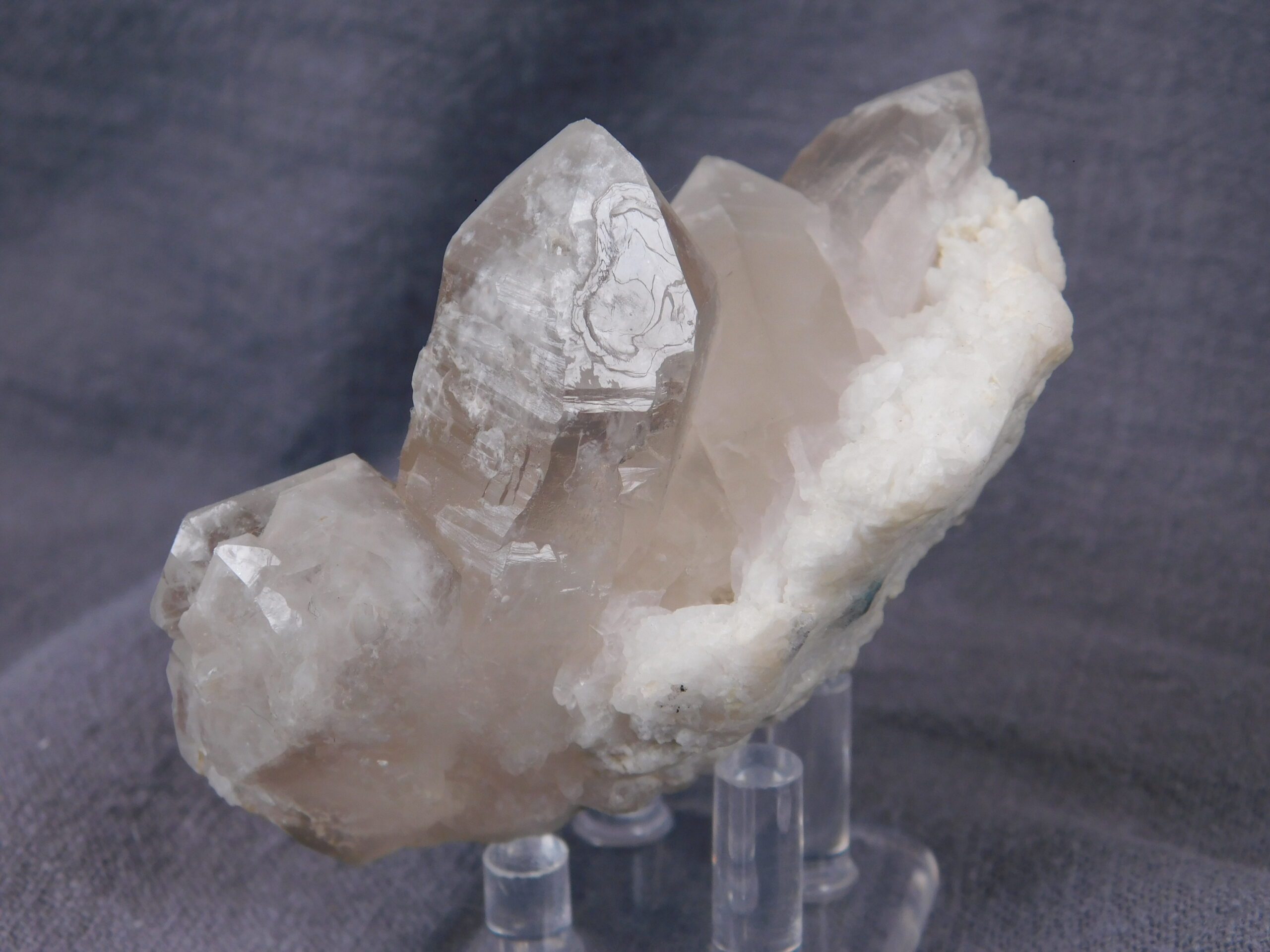 Apatit, křemen - Obrázek 10