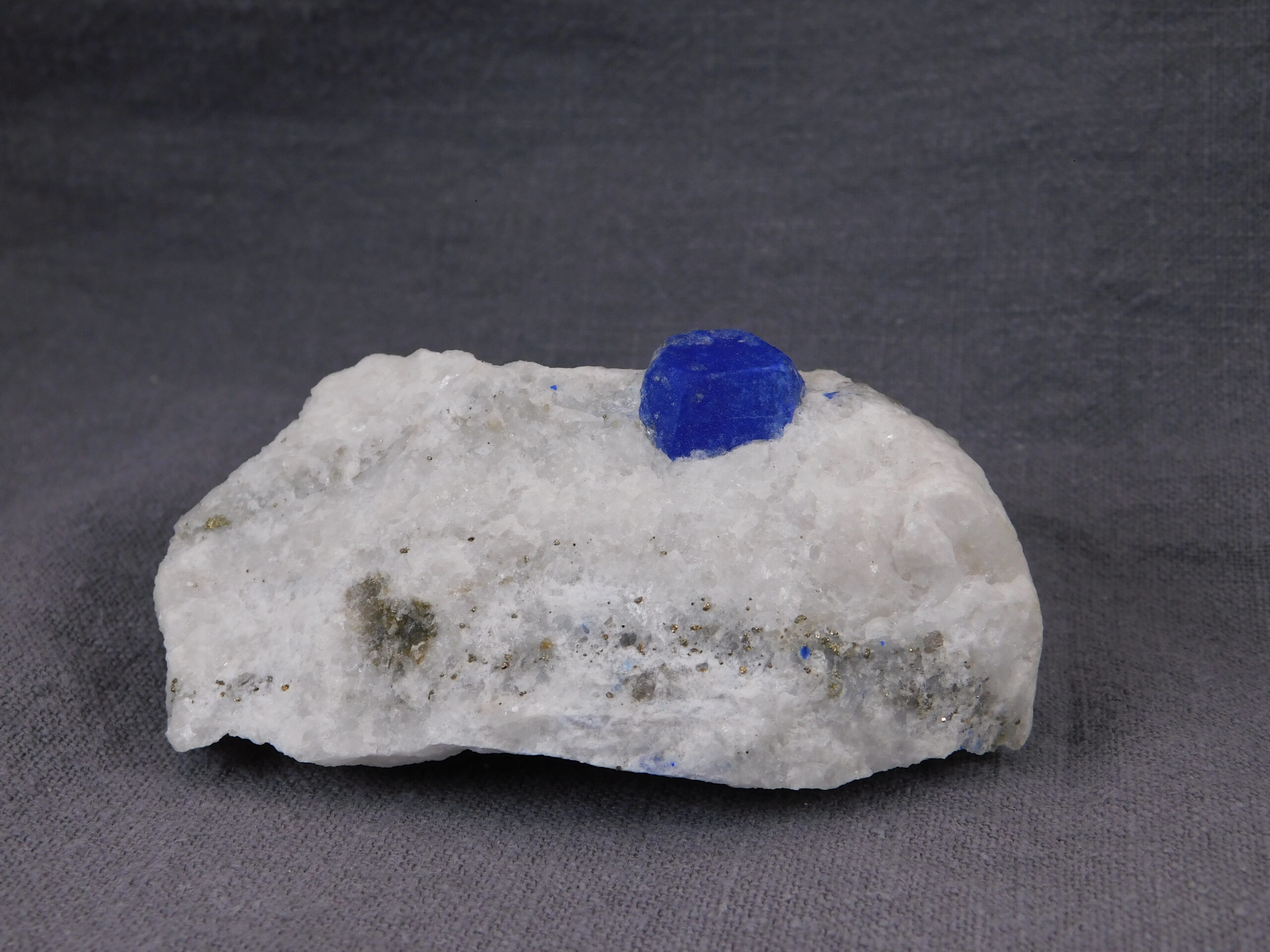 Lazurit - Obrázek 2