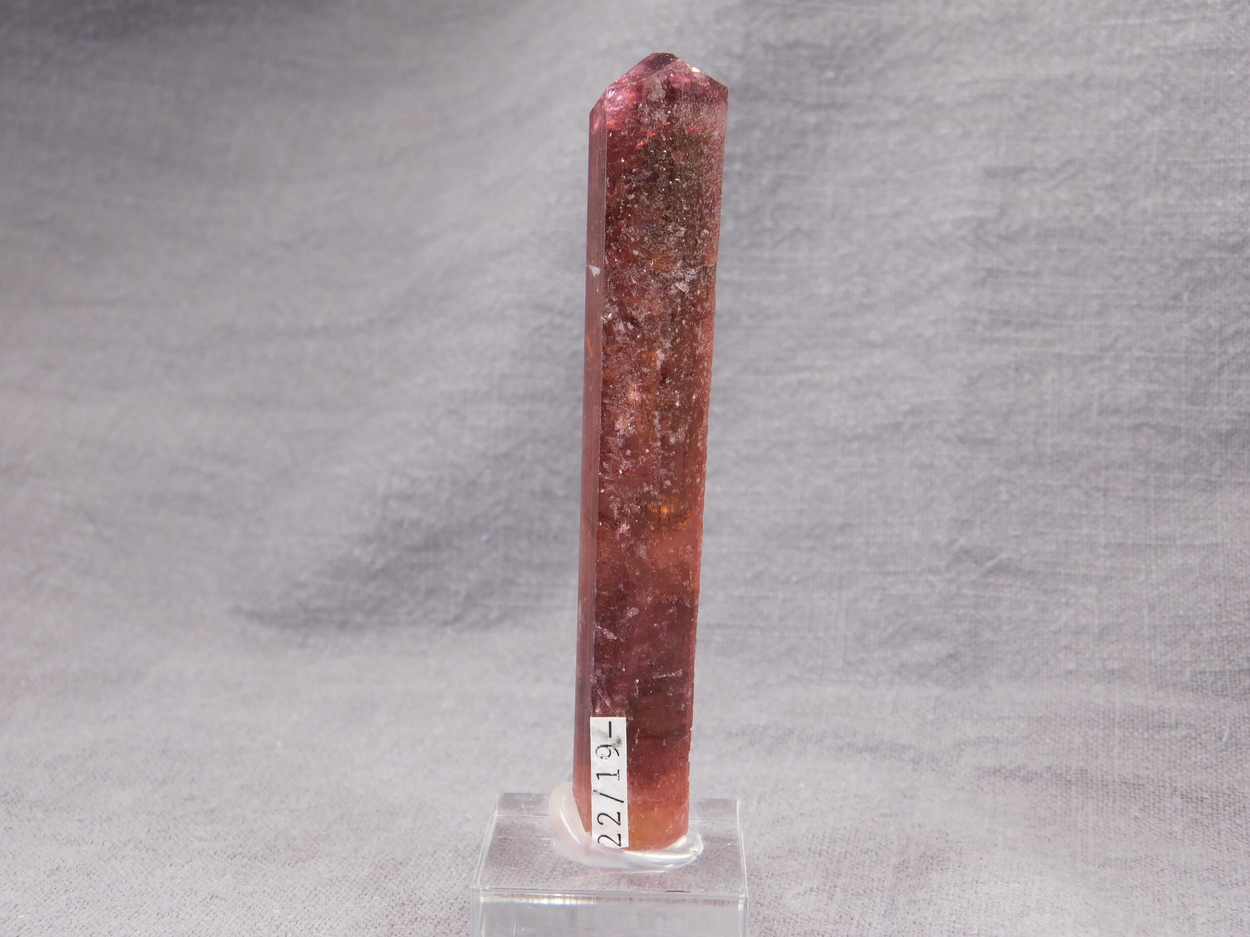 Turmalín var. rubelit - Obrázek 8