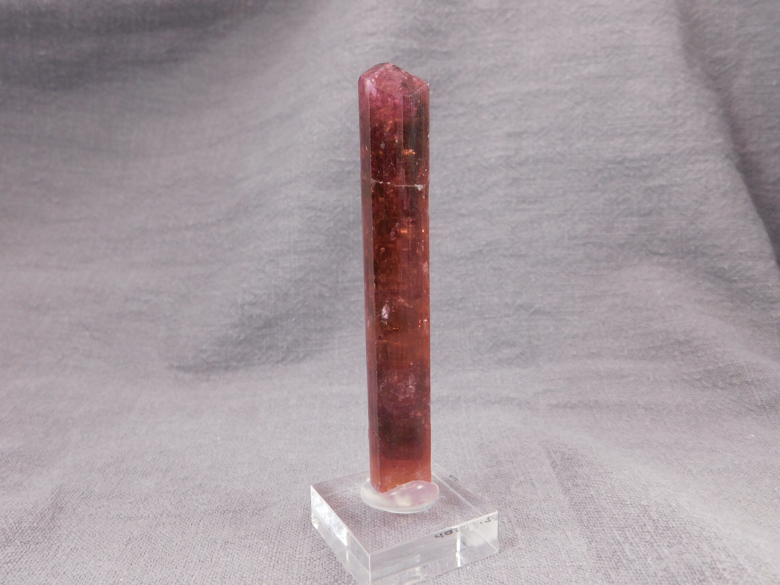 Turmalín var. rubelit - Obrázek 9