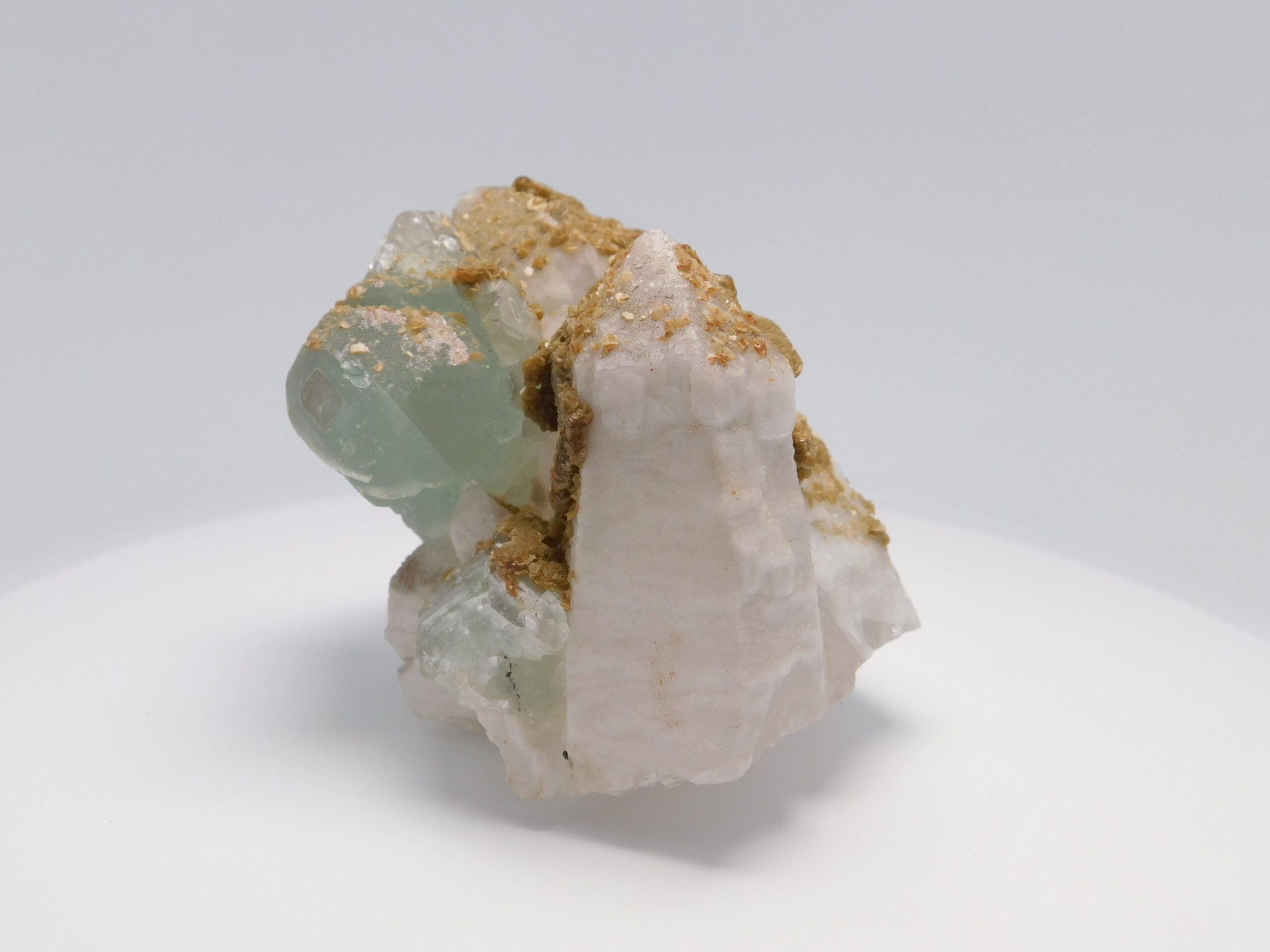 Fluorite, quartz - Image 5