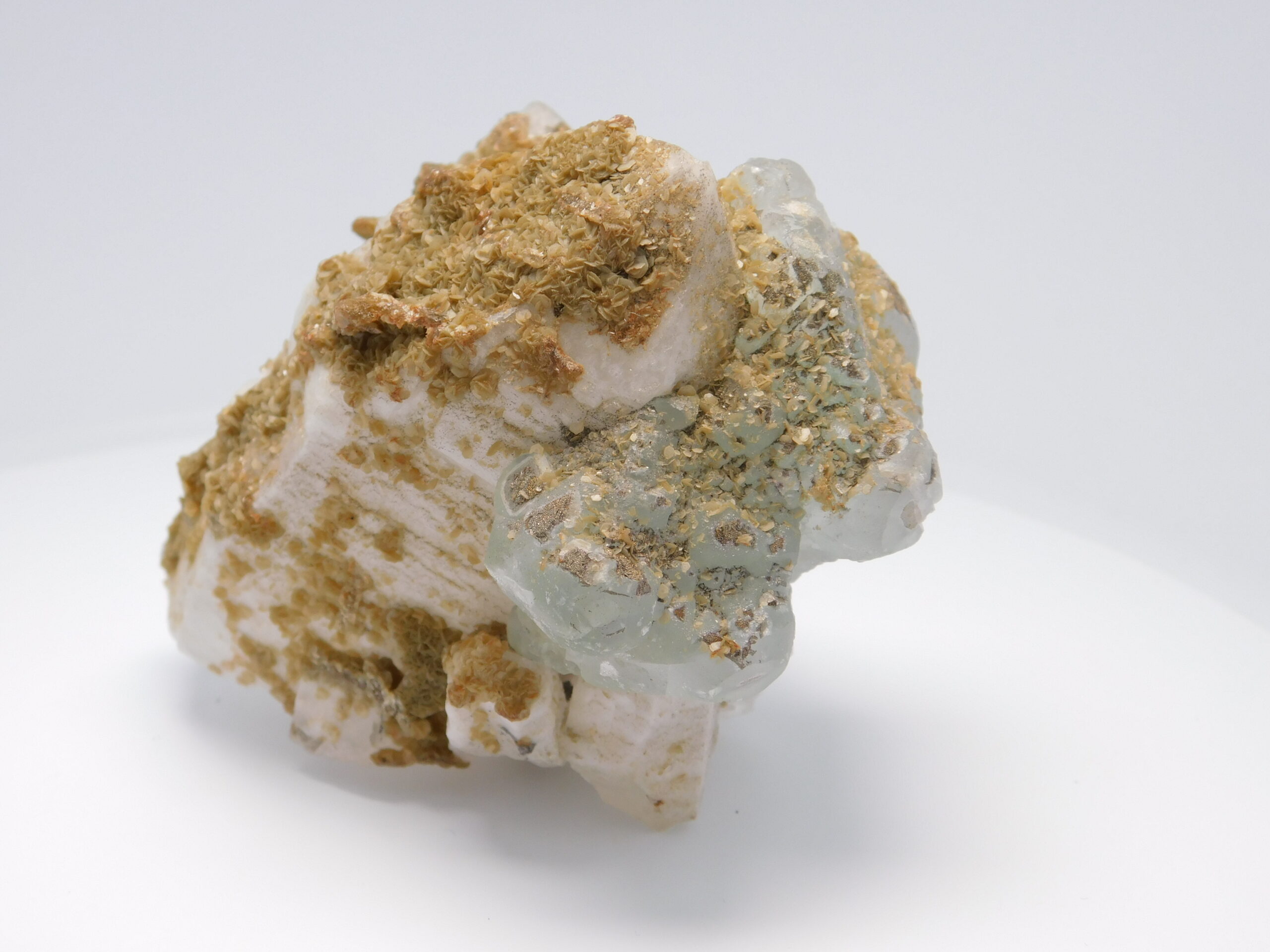 Fluorite, quartz - Image 9