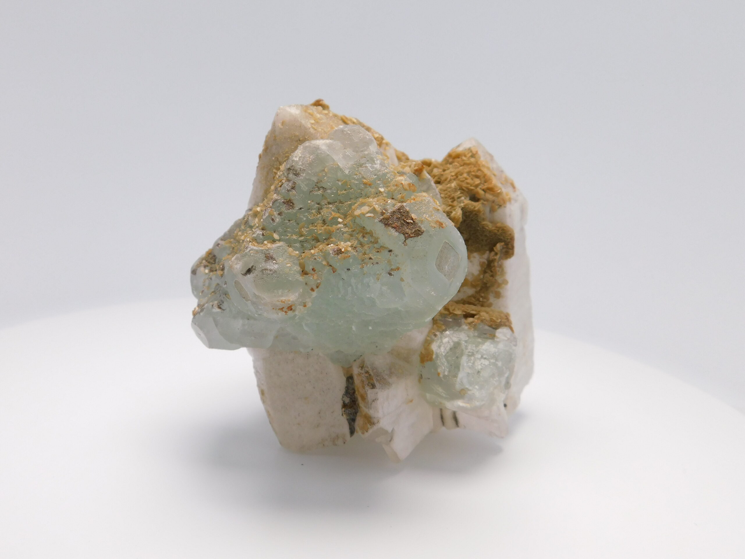 Fluorite, quartz - Image 12