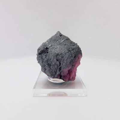 Dravite on rubellite